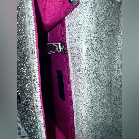 BETSEY Party Line Million Stars Silver Metallic PHONE PURSE Crossbody Bluetooth - Picture 10 of 16